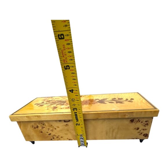 Italian Artisan Shadow Of Your Smile Musical Keepsake Box Marquetry 8" READ - Picture 9 of 14